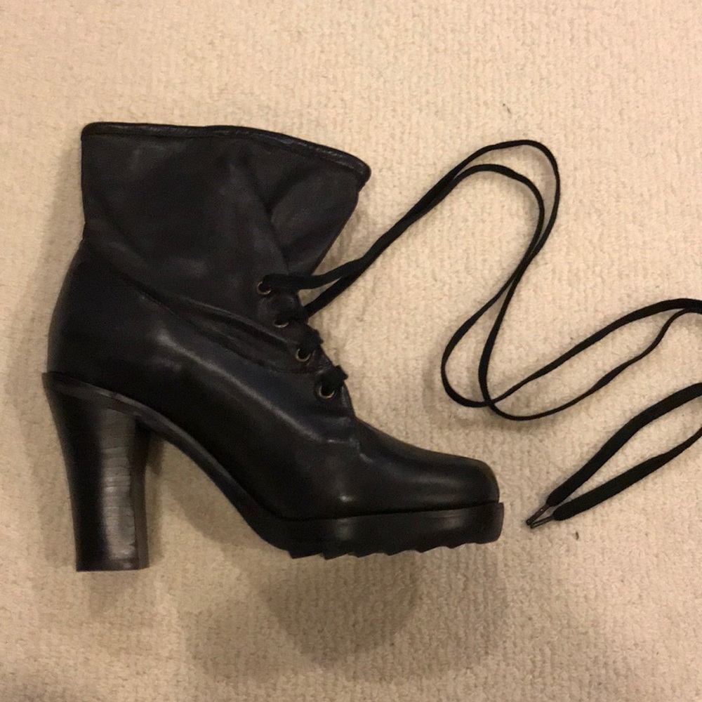 Chunky heel black booties that tie